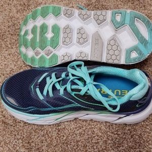 Hoka Clifton 3 running shoes